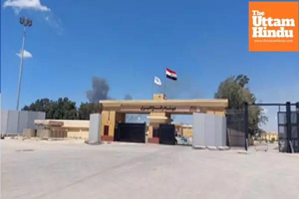 Egyptians rally near Rafah crossing against displacement of Palestinians