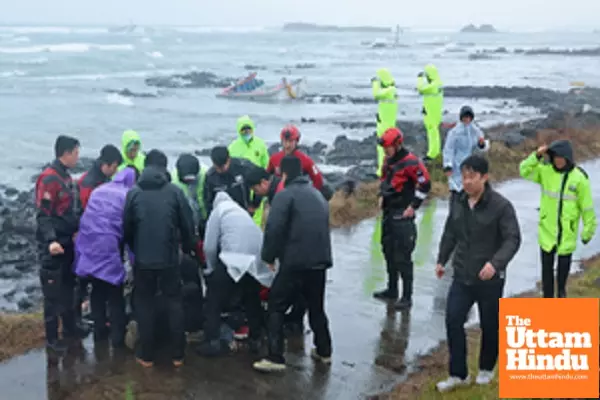 South Korea: Two fishing boats run aground off Jeju, leaving two dead