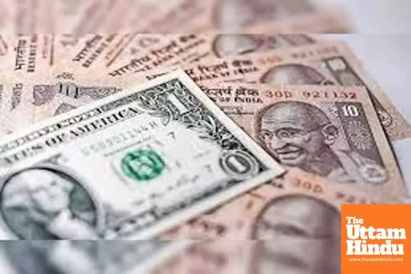 India Feels the Pinch: Rupee Plunges to Record Low on Trumps Tariff Threats