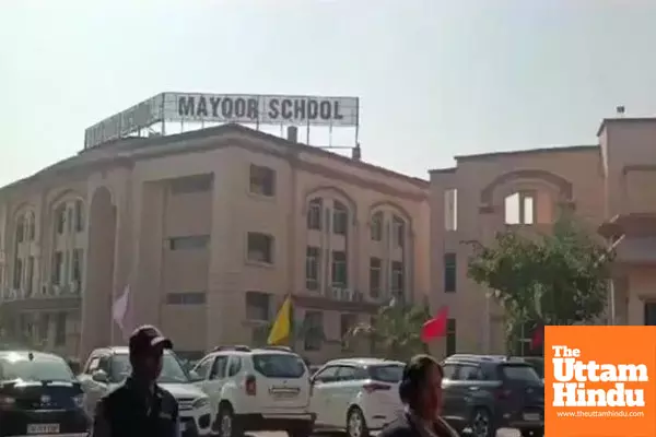 Panic in Noida as bomb threat shuts down schools, bomb squad rushed to scene