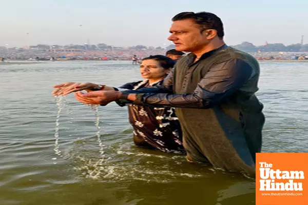 Former Indian cricketer and coach Anil Kumble takes a holy dip at the Triveni Sangam