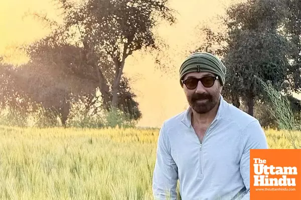 Sunny Deol prepares for Baisakhi in the fields, embraces his Jaat roots