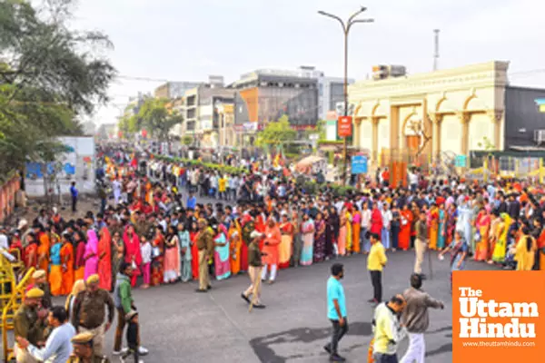 Devotees stand in a queue to offer prayer at Jharkhand Mahadev Temple