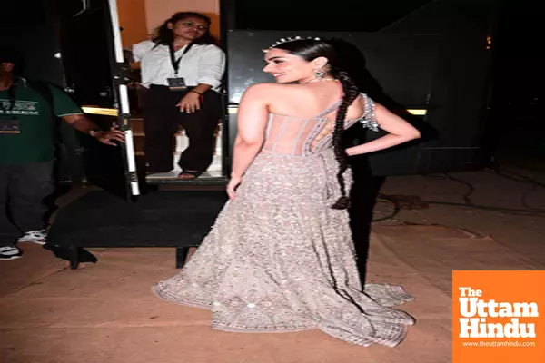 Celebrities arrive at designer Tarun Tahiliani’s show