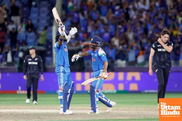 PM Modi congratulates Rohit & Co as Men in Blue beat NZ to win ICC Champions Trophy